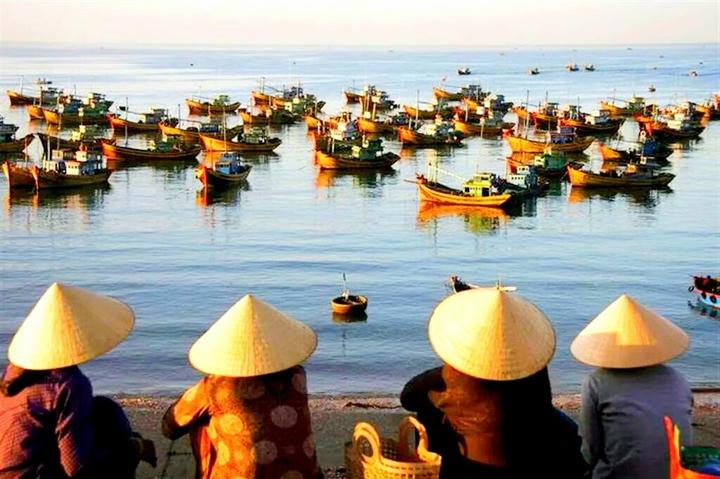 Hotspot Matrix: Chuỗi Cung Ứng Mạnh Mẽ trong Sản Xuất Video Ngắn